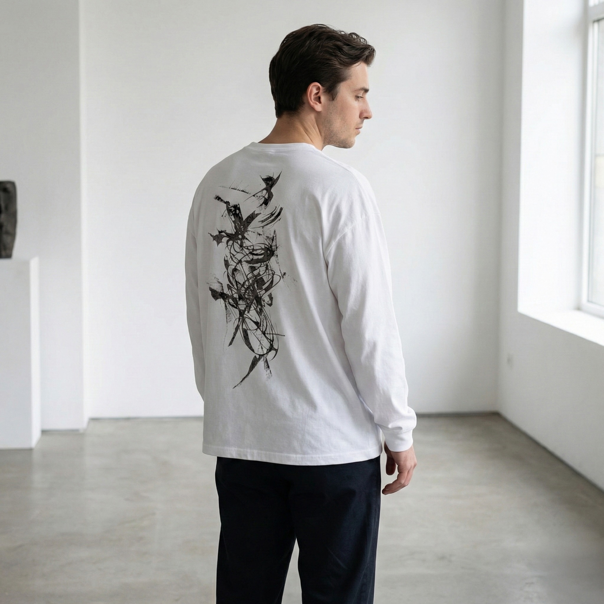 ロングスリーブT 背面プリントの質感